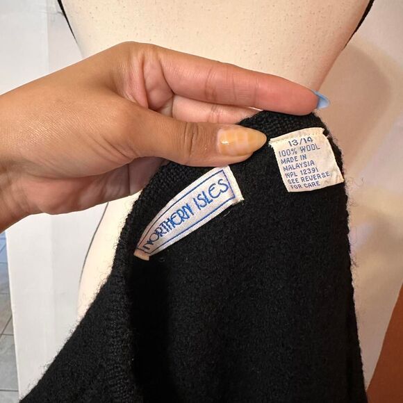 Vintage Northern Isles Women's Black 100% Wool Cardigan Jacket M/L - Picture 6 of 7